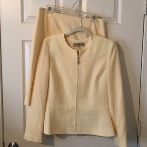 New Tahari ASL soft Yellow 2 Pc Suit size 10